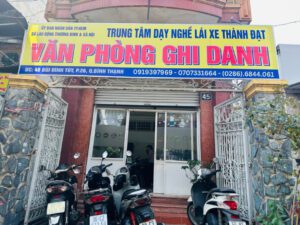 học lái xe ô tô tại quận bình thạnh